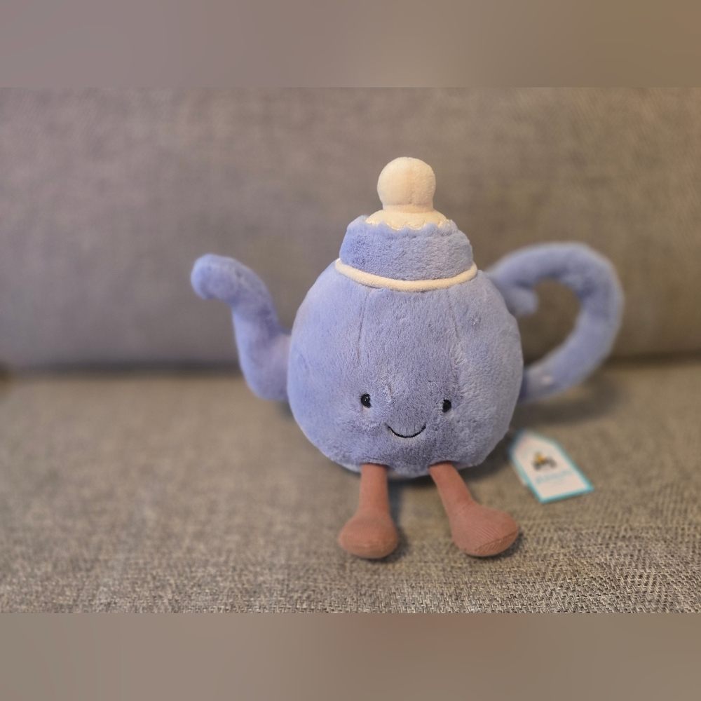 Jellycat Amuseables Vicky Teapot (UK limited)